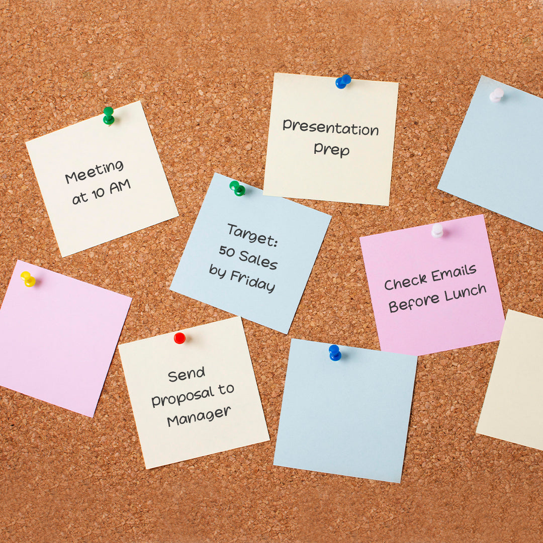 Pack of 400 Assorted Coloured Push Pins in Tub