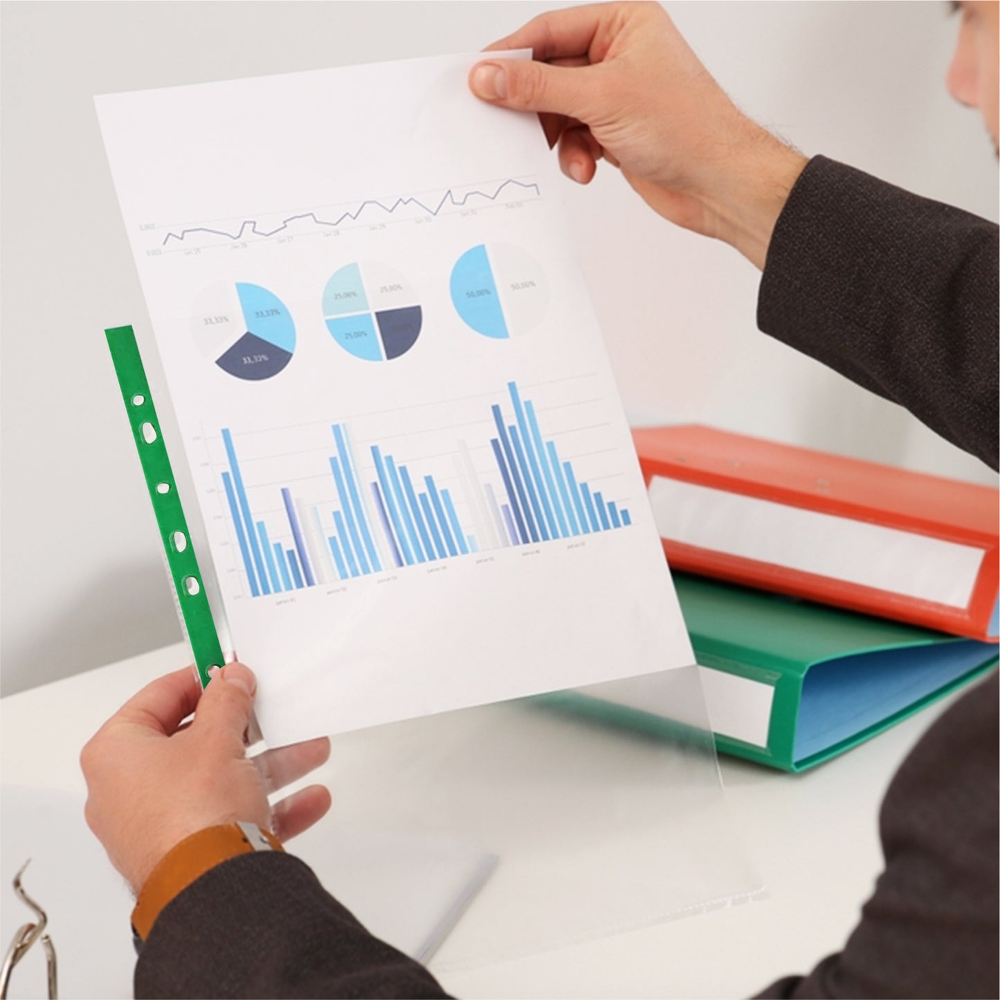 Pack of 200 A4 Premium Glass Clear Punched Pockets (90 Micron)