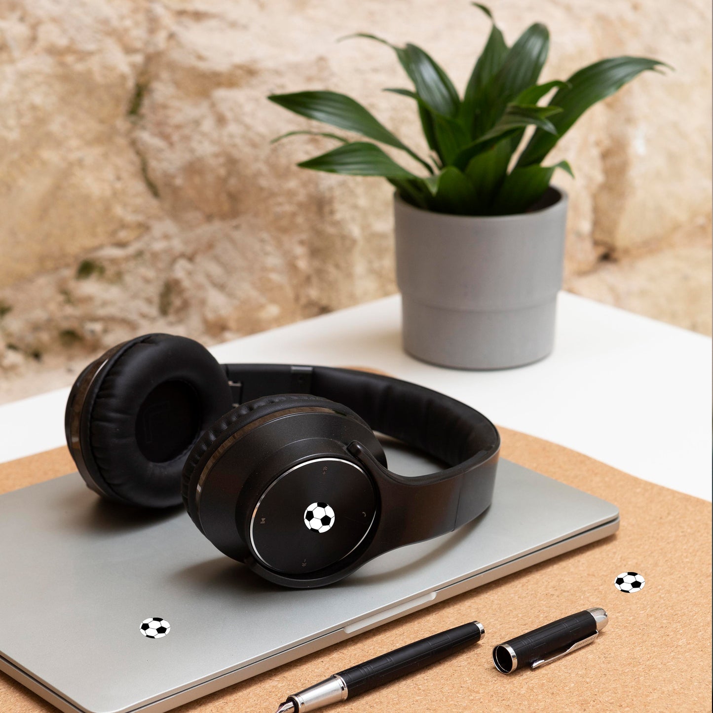 Pack of 315 Football 8mm Self Adhesive Labels