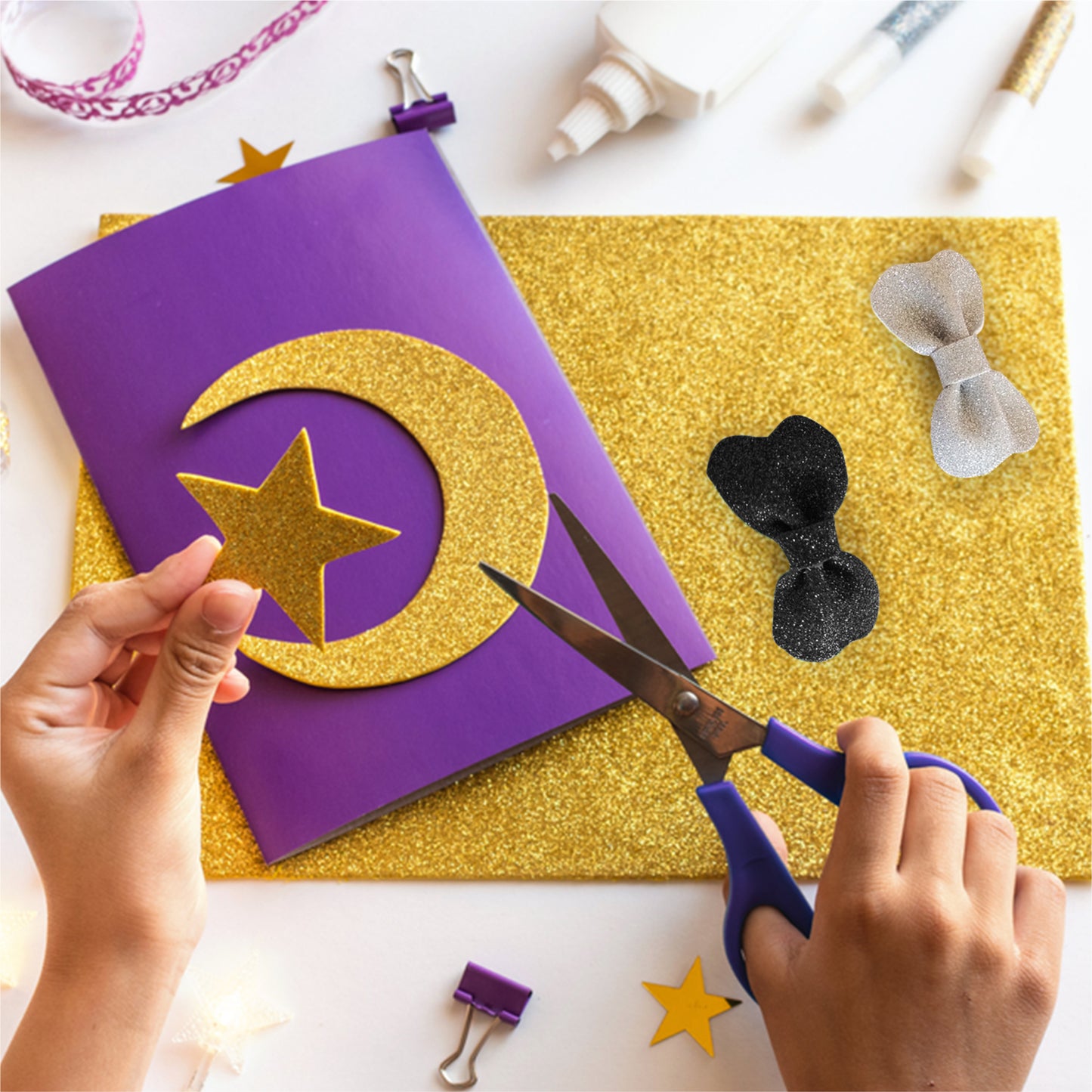 Pack of 50 A4 Gold Coloured Glitter Card 230gsm Sheets