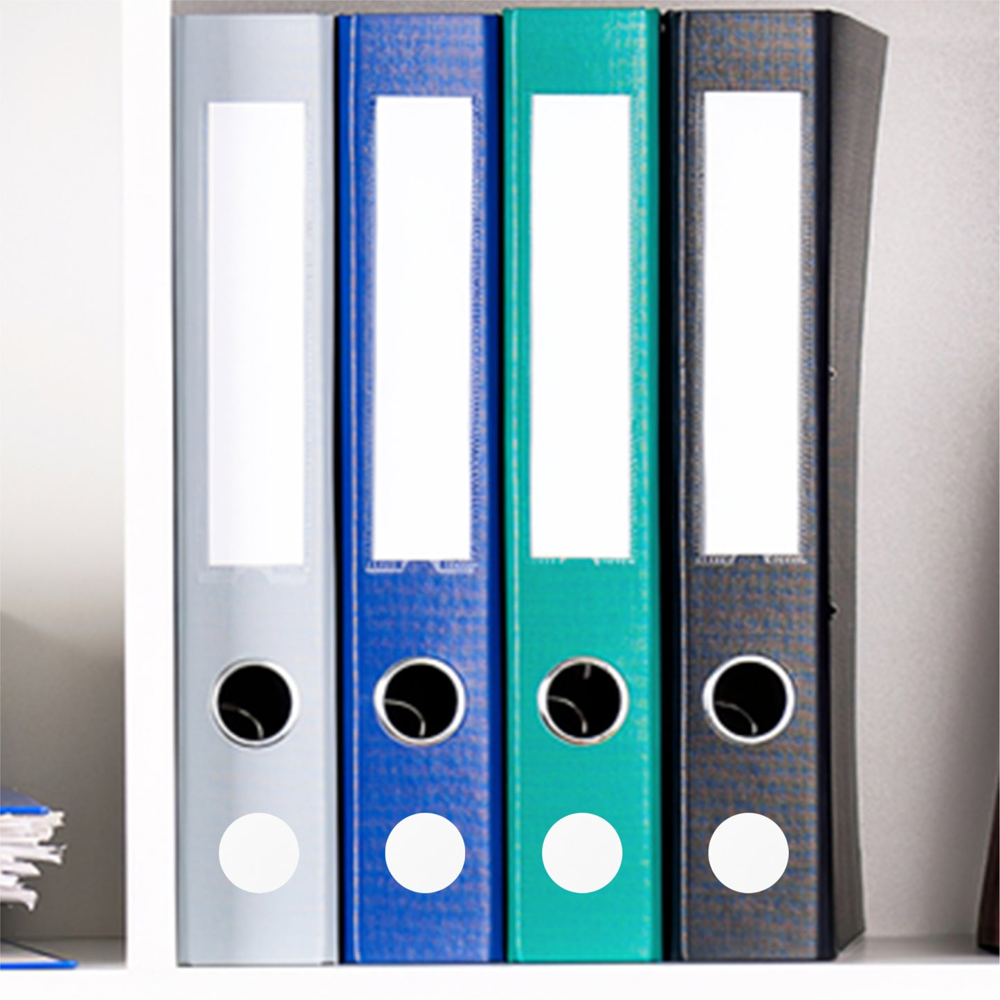 Pack of 84 White 24mm Round Labels - Stickers