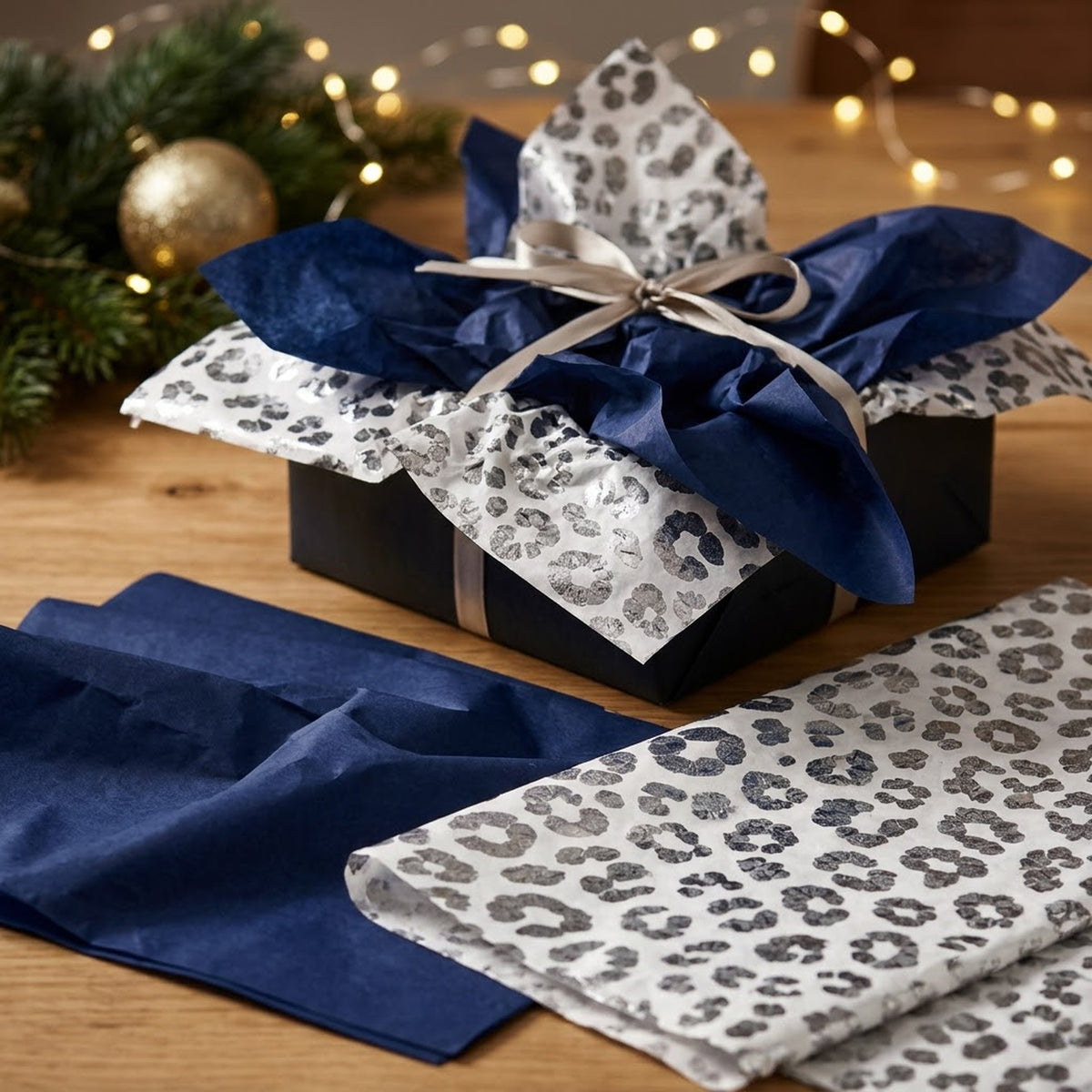 Pack of 8 Wild Leopard Luxury Foil Design & Plain Navy Blue 50 x 70 cm Tissue Sheets - Christmas Birthday Any Occasion