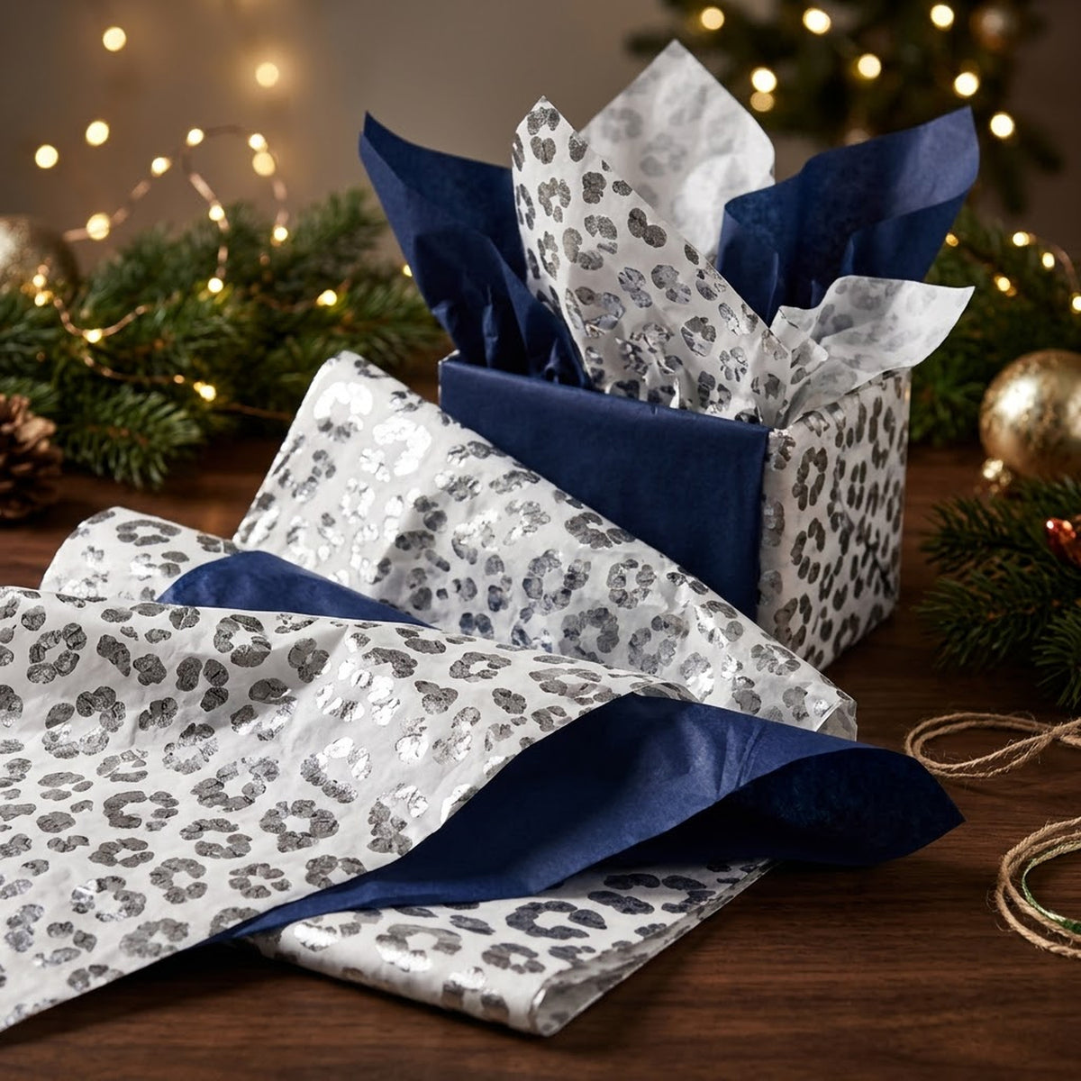 Pack of 8 Wild Leopard Luxury Foil Design & Plain Navy Blue 50 x 70 cm Tissue Sheets - Christmas Birthday Any Occasion