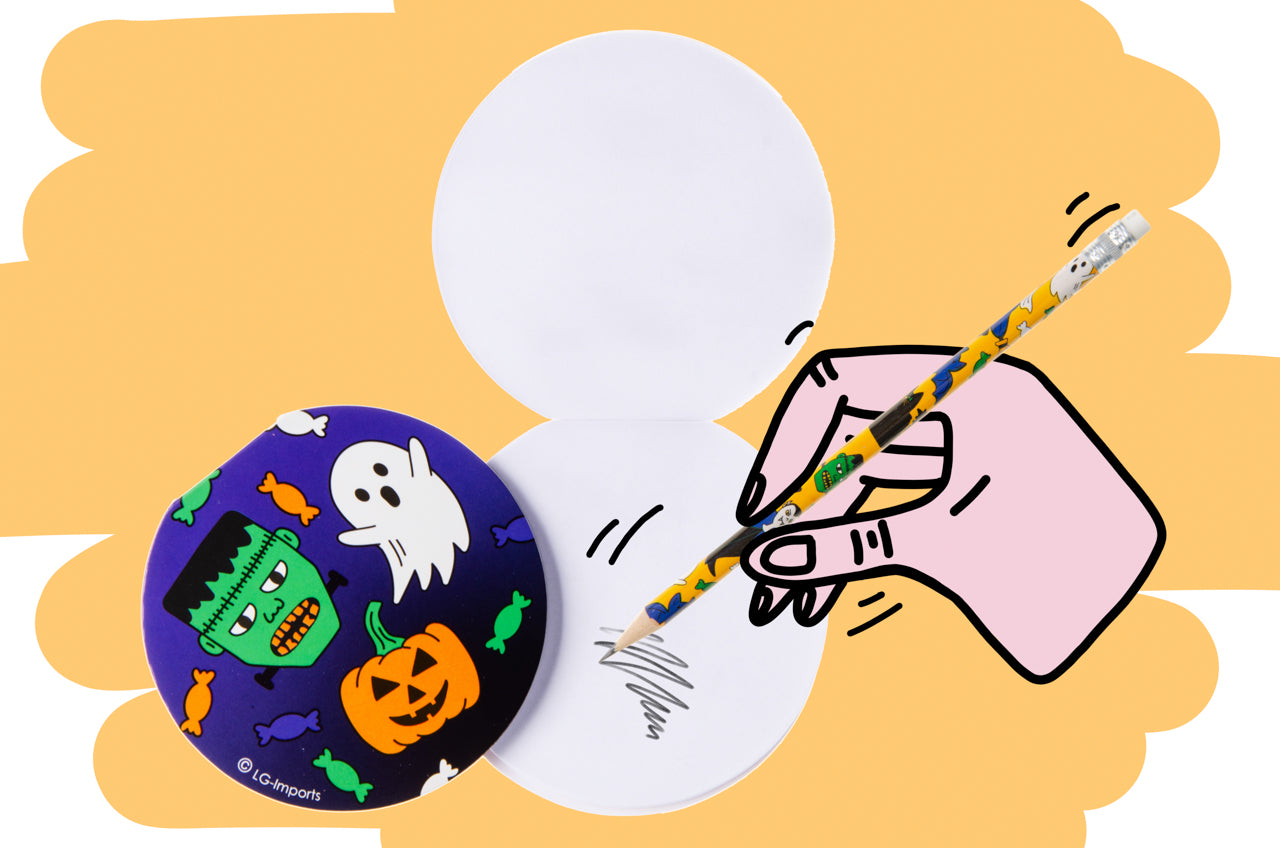 Pack of 12 Round Halloween Notebook 8cm