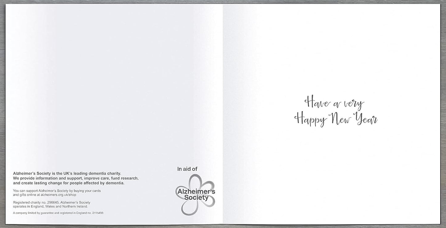 Pack of 8 Berry Wreath Alzheimer's Society Charity Christmas Cards