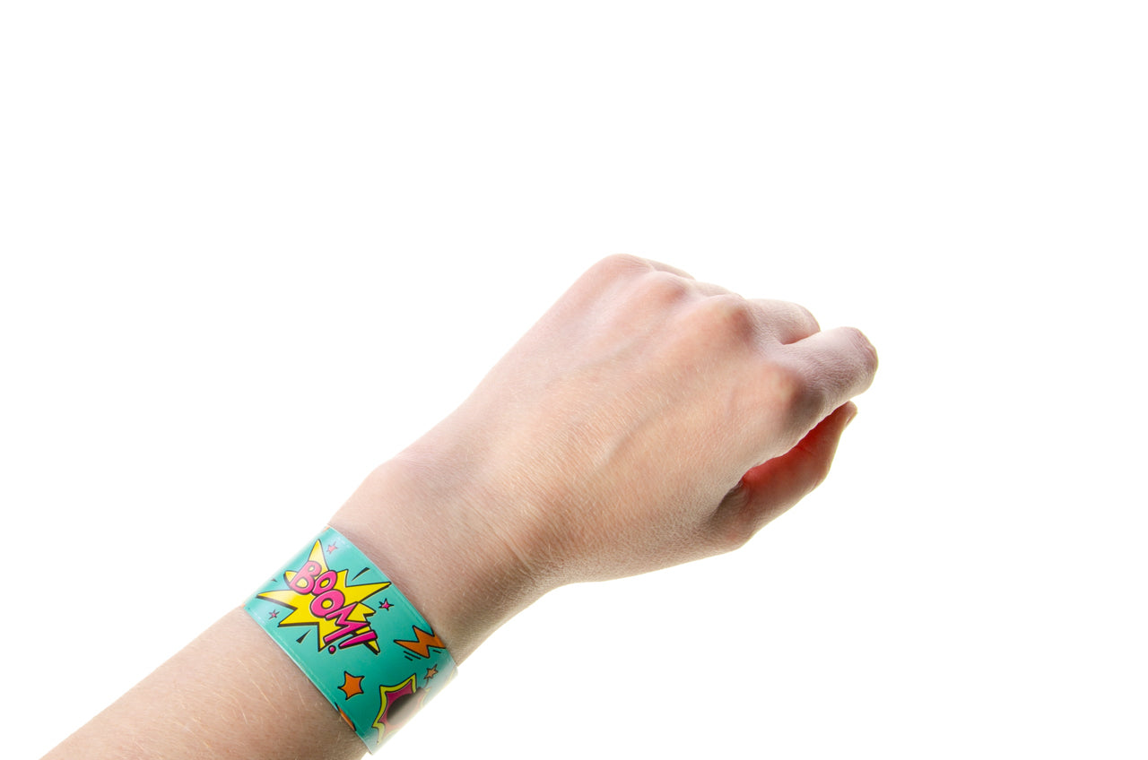Pack of 6 Superhero Snap Bracelets