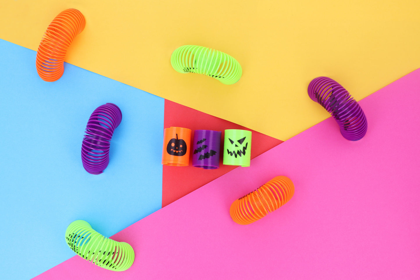 Pack of 36 Single Halloween Springs 3cm