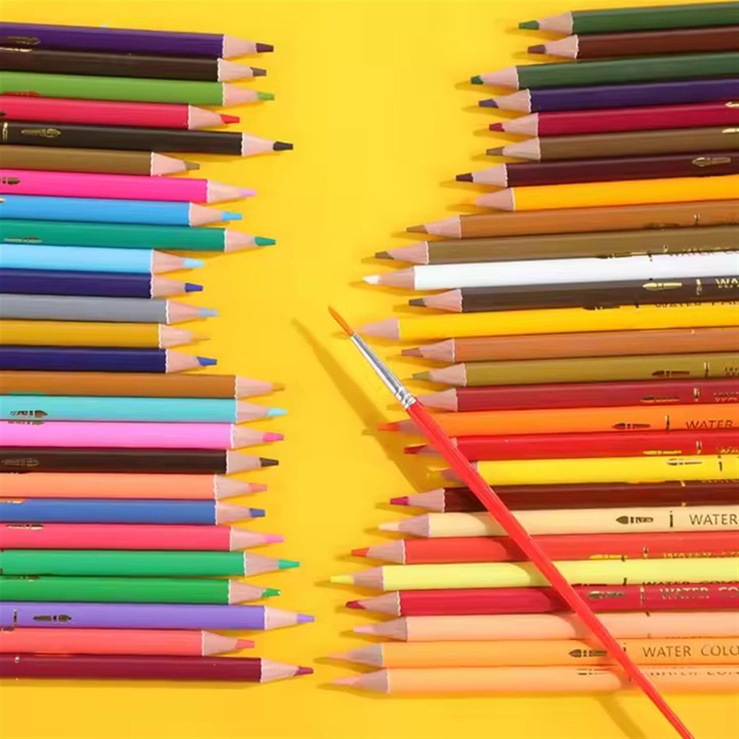 Pack of 120 Professional Water Coloured Pencils