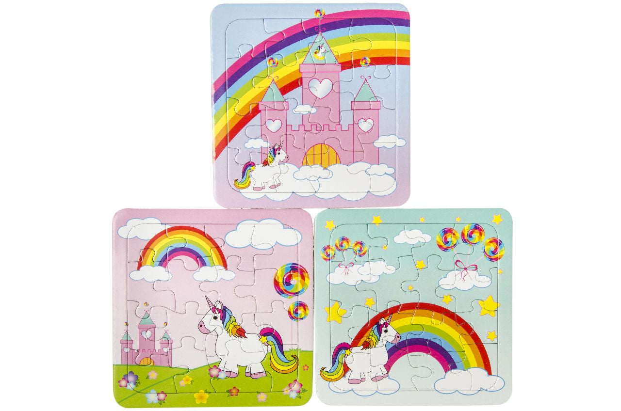 Pack of 10 Pre Filled Unicorn Theme Kids Party Favour Bags – Gift Bags with Reusable Cup & Themed Toys