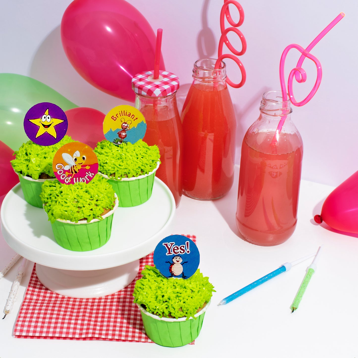 Pack of 5040 Motivational Blobs 24mm Self-Adhesive Labels