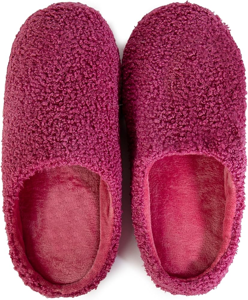 Me to You Slippers and 'Winter Nights' Ceramic Mug Gift Set Official Collection