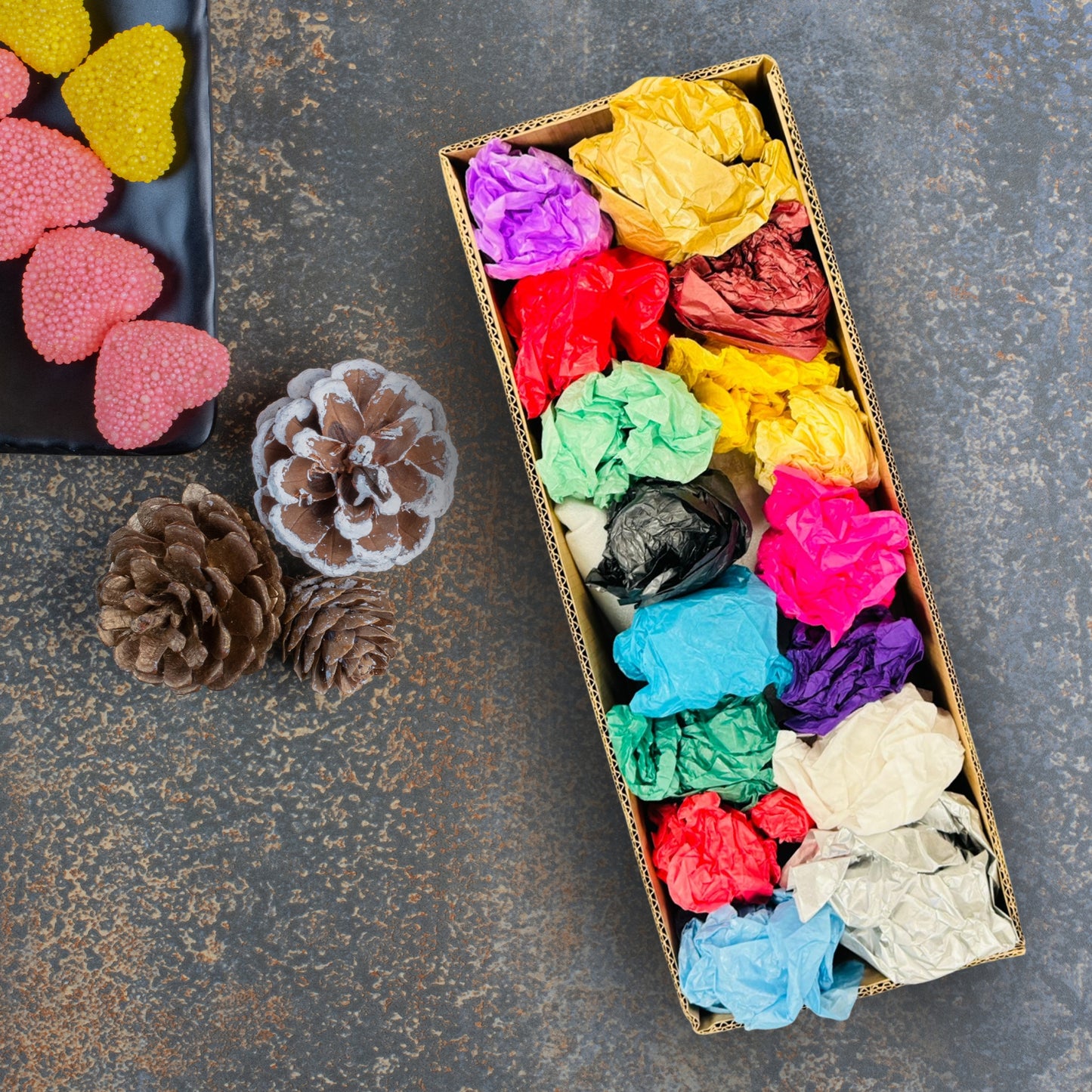 Pack of 800 Assorted Coloured Acid Free 50 x 70cm Tissue Paper Sheets