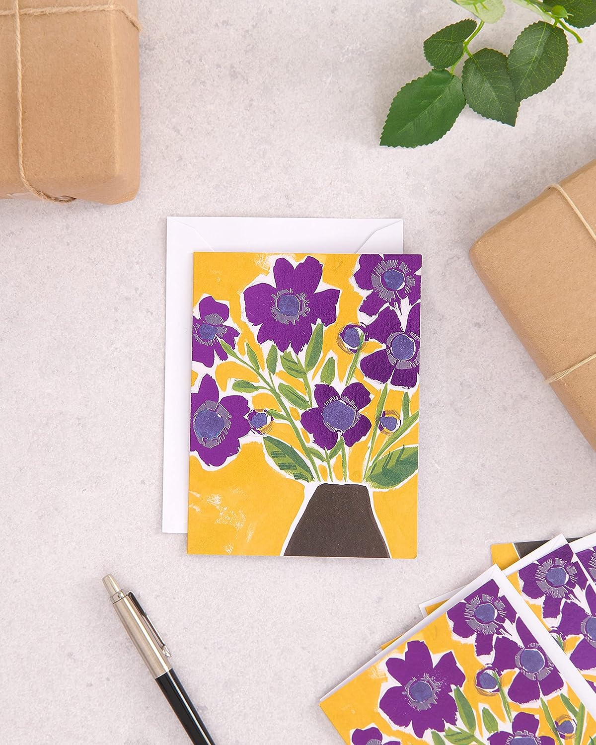 Pack of 10 Bold Floral Design Any Occasions Cards With Envelopes