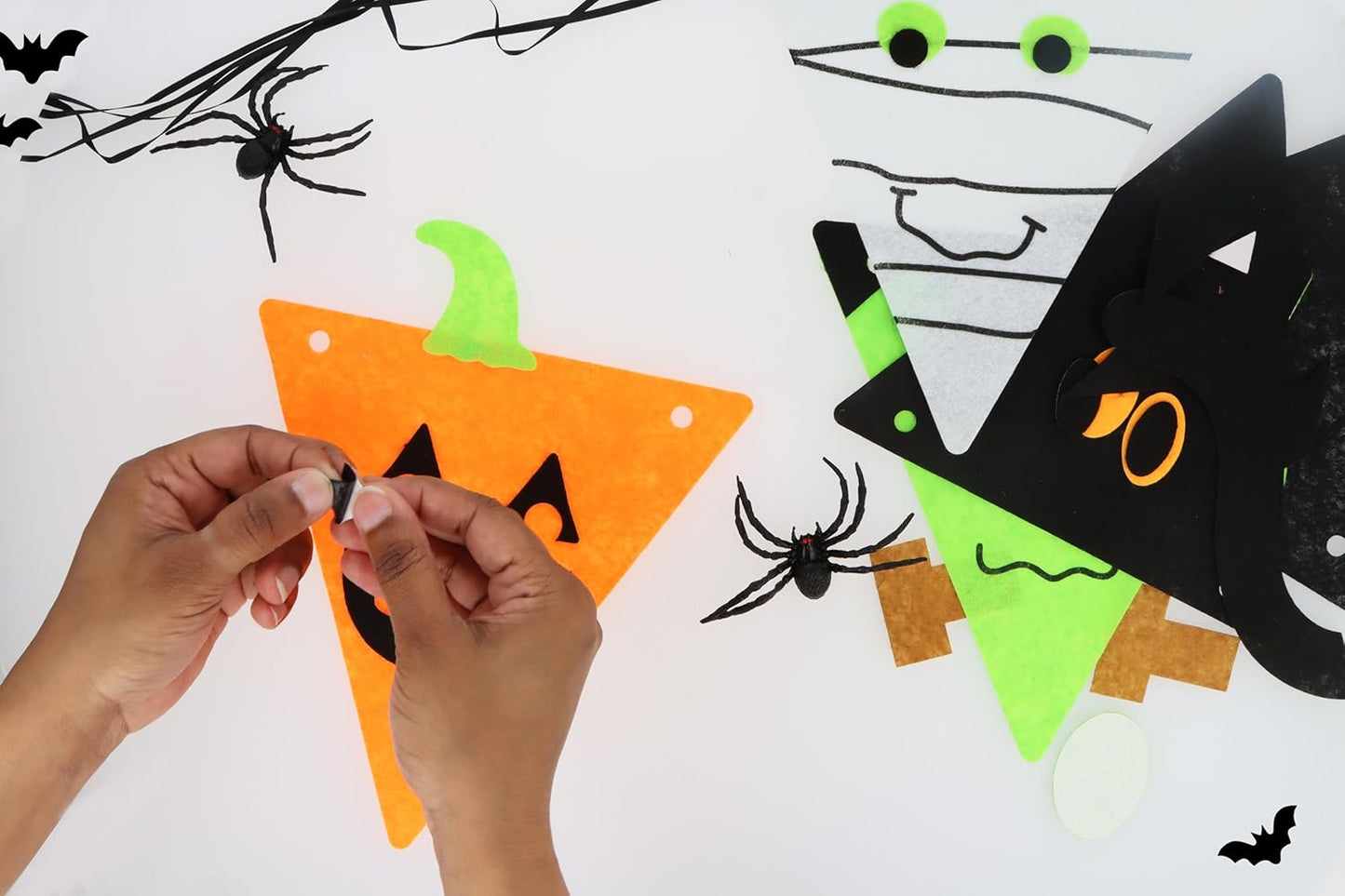 Pack of 12 DIY Felt Halloween Bunting Sets