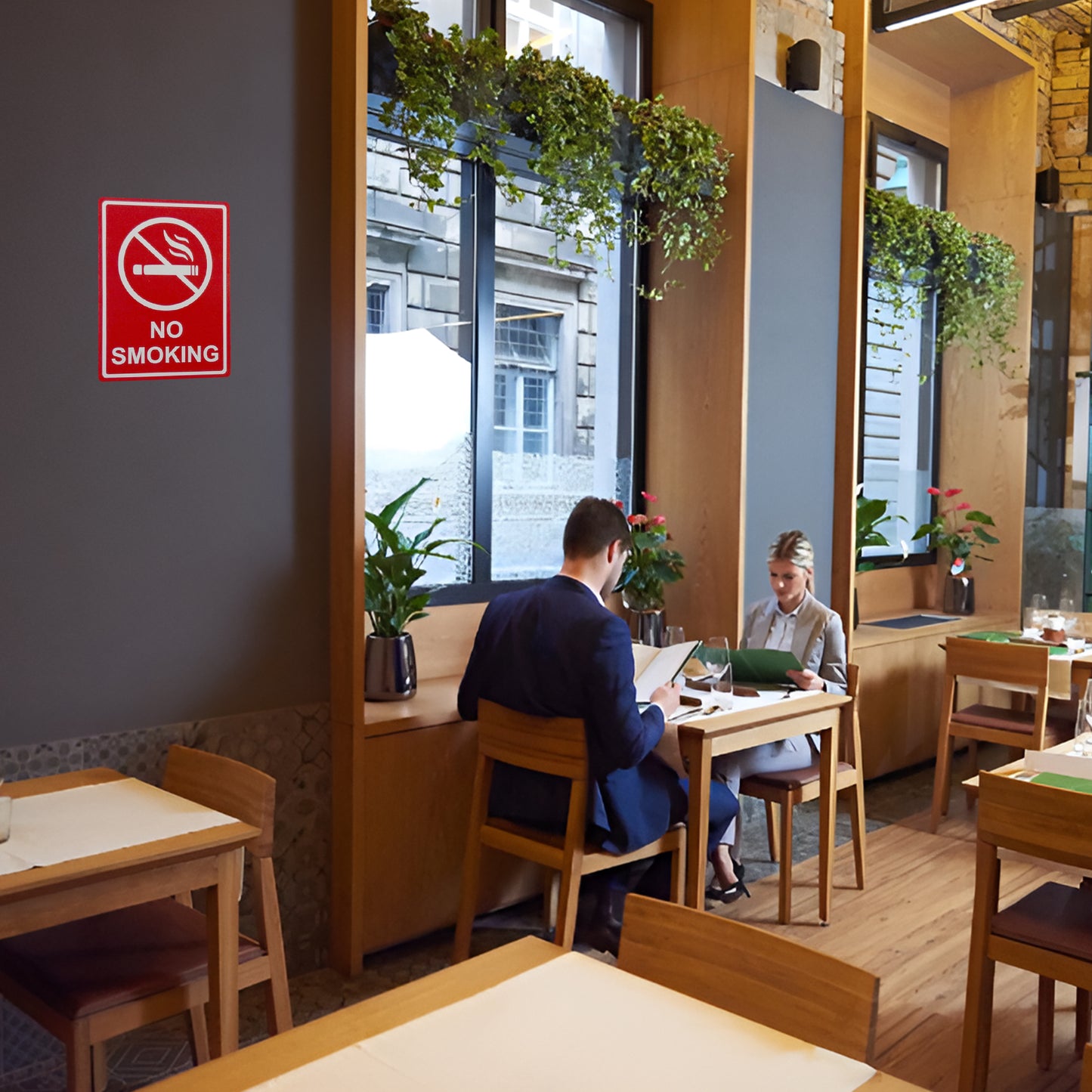 Pack of 18 No Smoking Self-Adhesive Labels 80x110mm