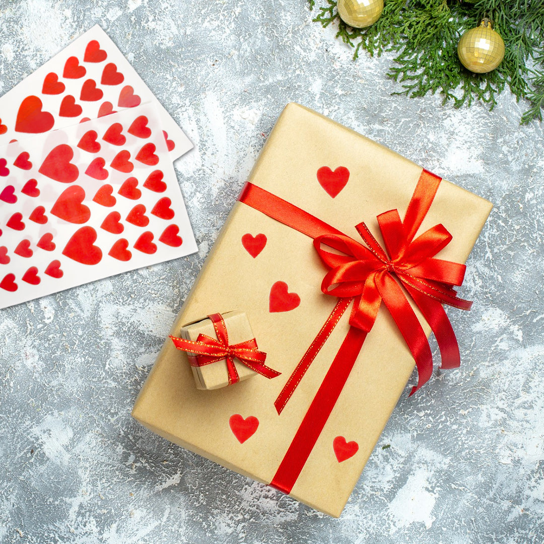 Pack of 840 Assorted Fashion Coloured Holographic Hearts Self-Adhesive Labels