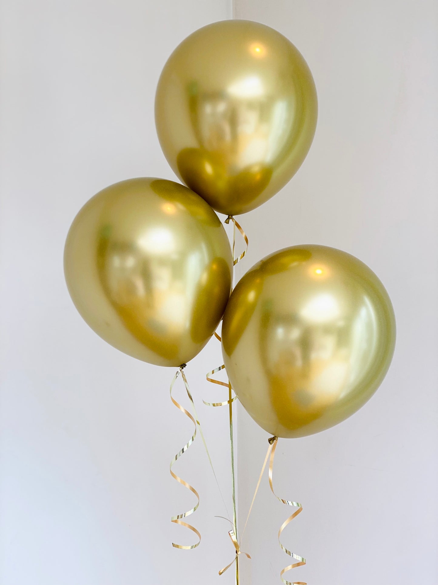 Bag of 50 Metallic Gold Colour 12" Latex Balloons