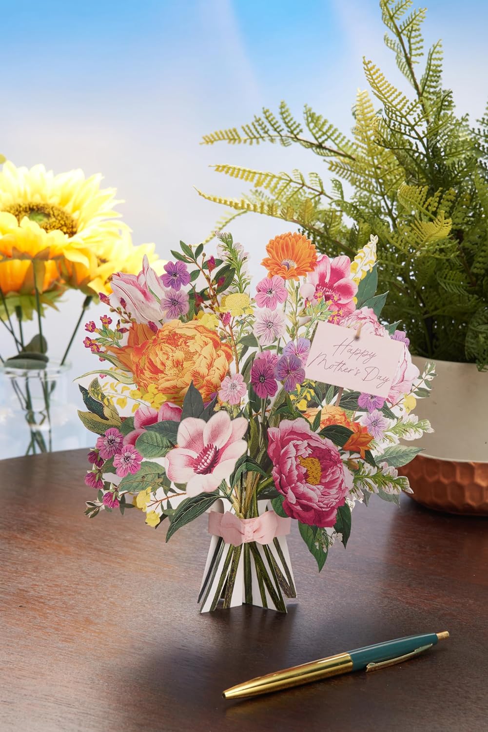 Beautiful Bouquet Design Mother's Day Card